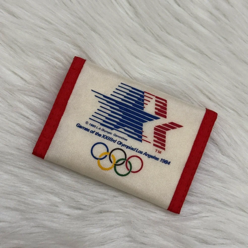 U.S. OLYMPIC COMMITTEE - RED WHITE BLUE NYLON USA TRIFOLD VELCRO WALLET